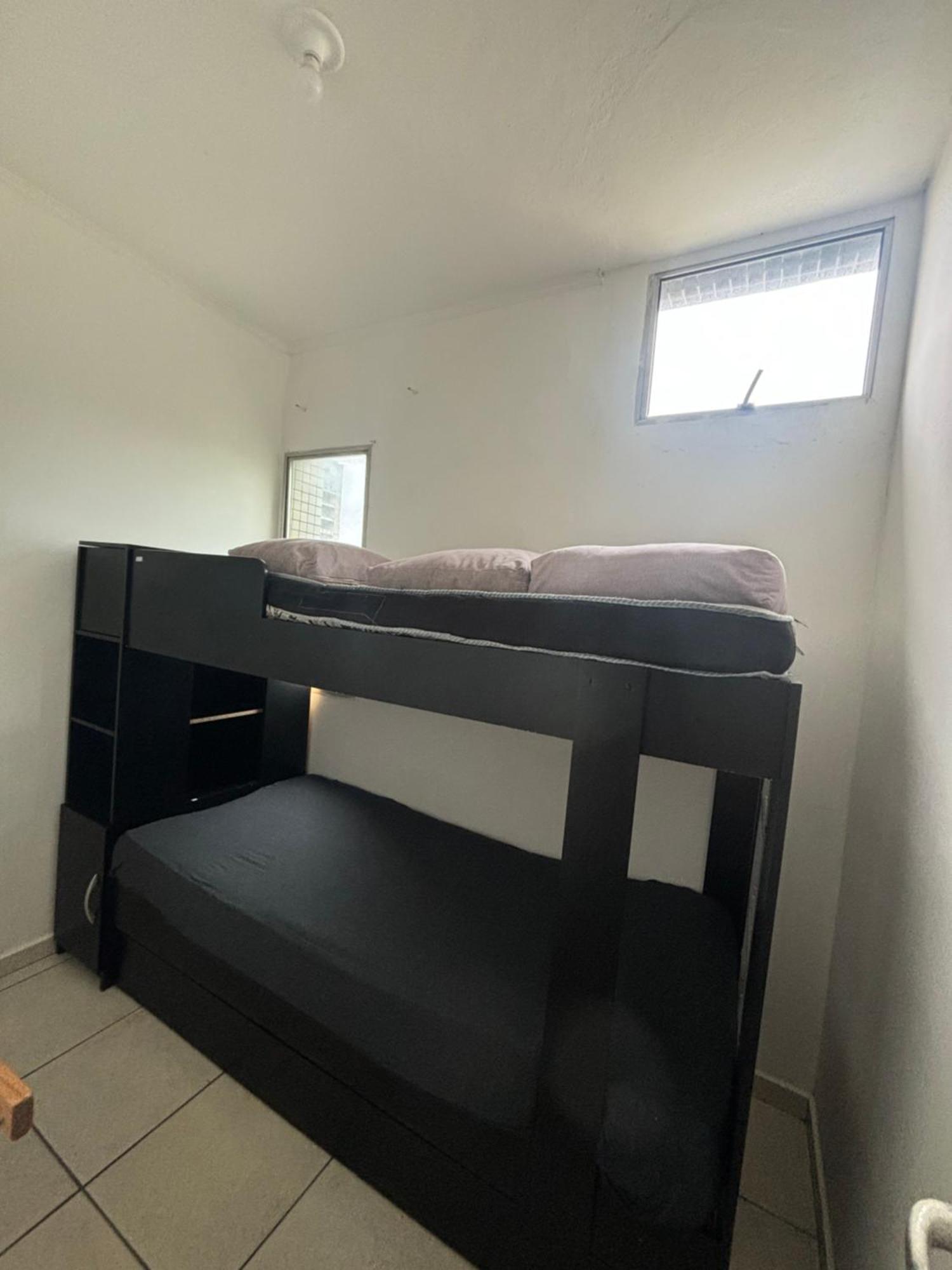 Apartamento Enseada Гуаружа Екстериор снимка